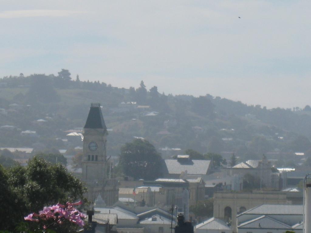 The Whitestone Oamaru Bagian luar foto